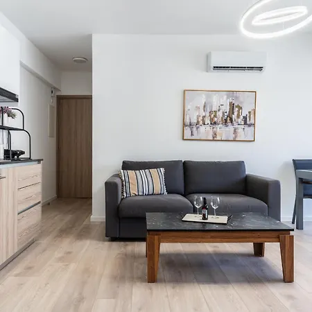 Escape 103 Apartment