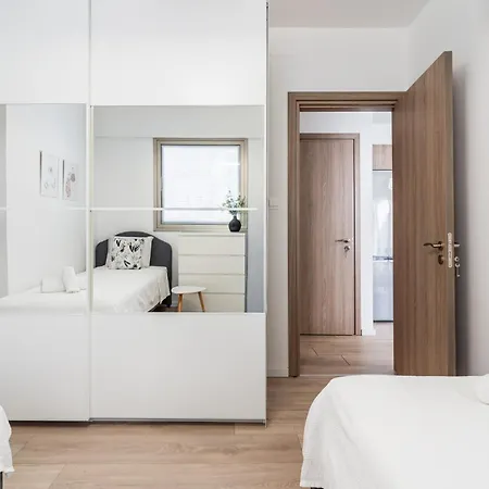Escape 103 Apartment